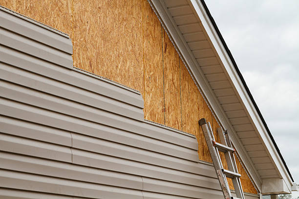 24/7 Emergency Siding Installation experts in Saint Louisville, OH